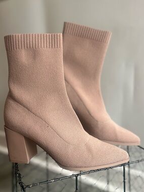 ALDO Knit Sock Booties Nude Beige Block Heel Pointed Toe Minimalist Comfortable